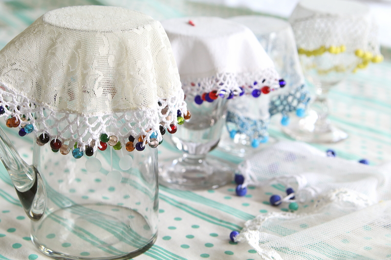 ガラスビーズのジャグカバー　イギリス アンティークストリュフ