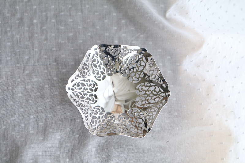 シルバープレート　レースキャンディーディッシュ　イギリス アンティークストリュフ