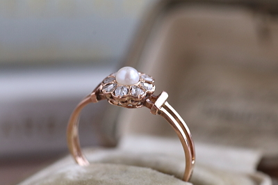 パールアンドローズカットダイヤ　デイジーリング　フランス　アンティークストリュフ