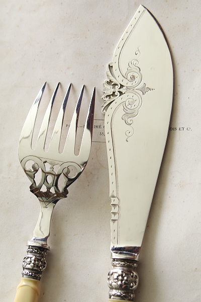 アイボリーハンドル　フィッシュカーバーズ　イギリス アンティークストリュフ