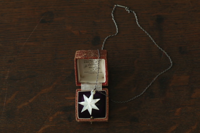 ベツレヘムパール　七芒星ペンダント　ベツレヘム　アンティークストリュフ