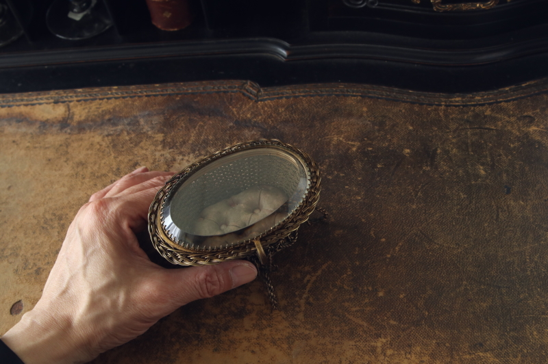 ワイヤーパニエのジュエリーボックス　アンティークジュエリー　ヴィンテージジュエリー　フランス　アンティークストリュフ