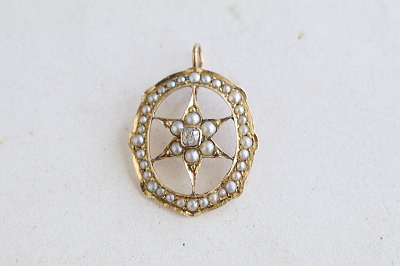 オールドマインカットダイヤモンド　パール　星のペンダント アンティークストリュフ