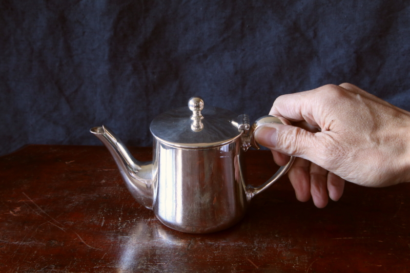 レストランウェア　ハーフパイントティポット　gladwin cooper brothers イギリス アンティークストリュフ