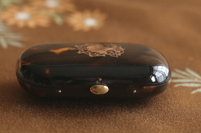 モノグラムのピクウェパース　フランス　べっ甲　アンティークストリュフ