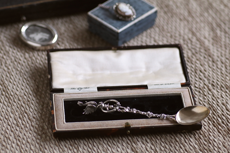 人頭竜のシルバーティースプーン　イタリア　アンティークストリュフ