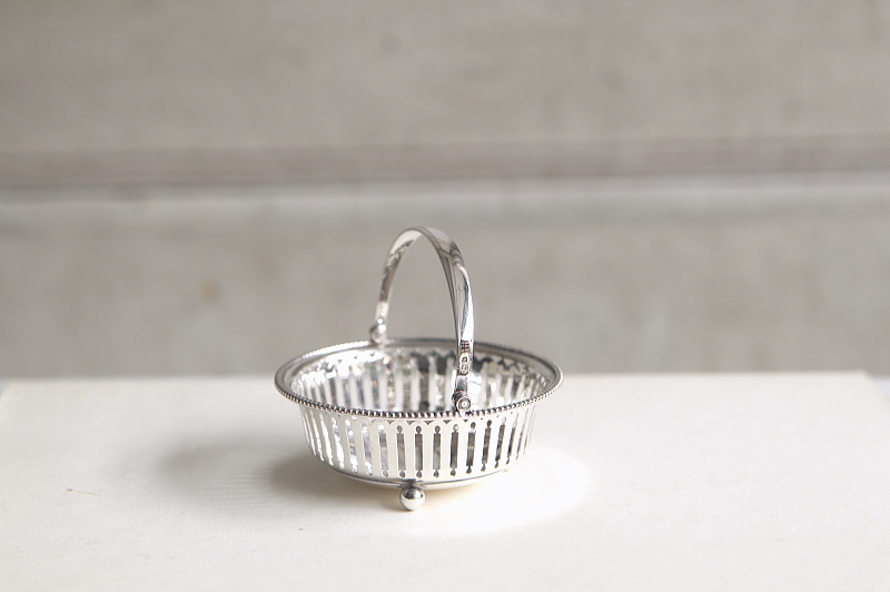 シルバーキャンディーバスケット　エドワーディアン　イギリス　アンティークストリュフ