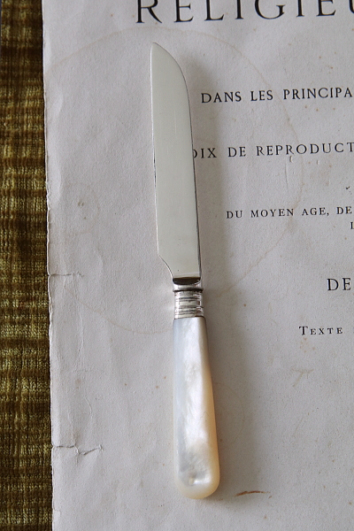 マザーオブパールハンドルデザートナイフ　james dixon and sons イギリス　アンティークストリュフ