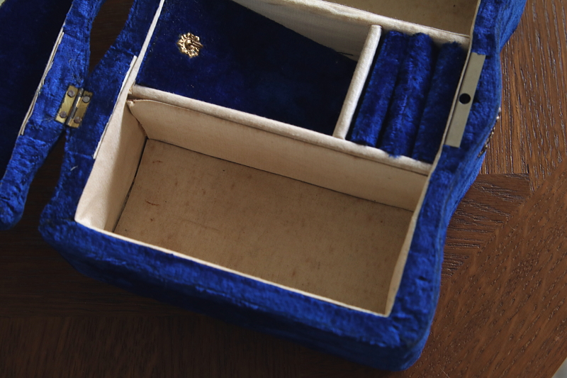 ブルーベルベット　ジュエリーボックス　フランス　アンティークストリュフ