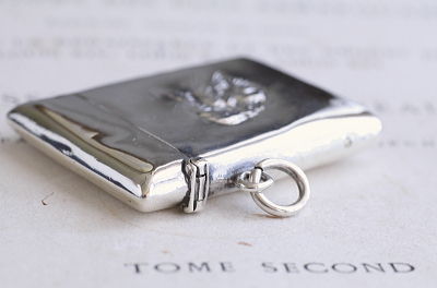 チェラブのシルバーヴェスタケース　ヴィクトリアン　イギリス　アンティークストリュフ