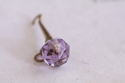 シトリンとアメシストのボタンフック　イギリス アンティークストリュフ