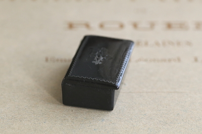 パピエマシェのスナッフボックス　イギリス　ヴィクトリアン アンティークストリュフ