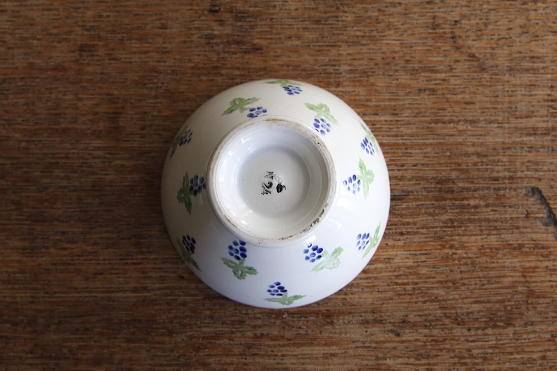 スポンジウェアのカフェオレボウル　葡萄　アンティークストリュフ