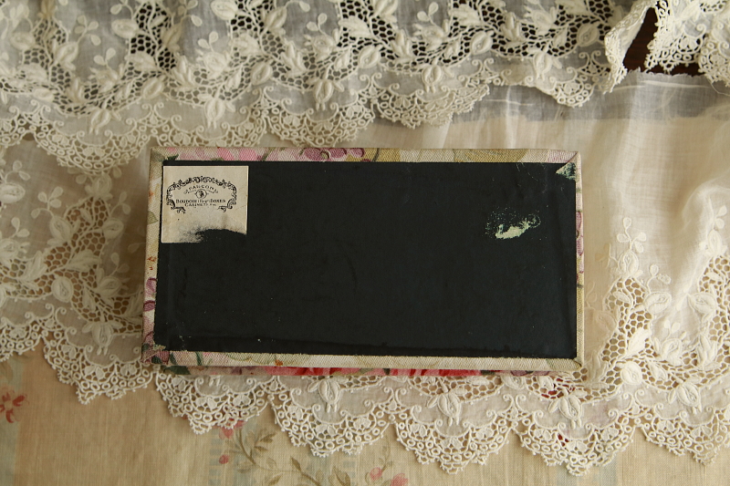 小さな薔薇のカルトナージュ　falcon works イギリス