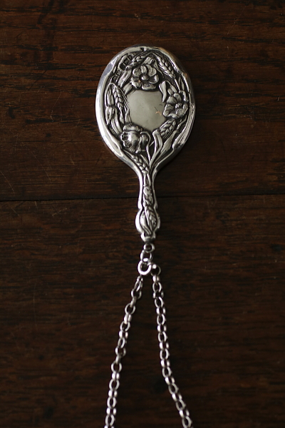 アールヌーボー　シルバーミニハンドミラー　麦穂と芥子　イギリス　アンティークストリュフ