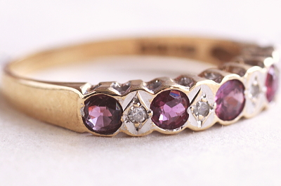 ルビーアンドダイヤモンドバンドリング　ロンドン　イギリス　アンティークストリュフ