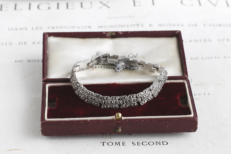 マーカサイトシルバーブレスレット　ヨーロッパ　アンティークストリュフ