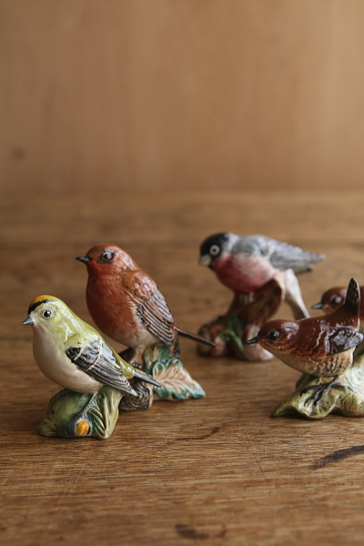 小鳥のフィギュリン　beswick pottery royal doulton イギリス アンティークストリュフ 20260108
