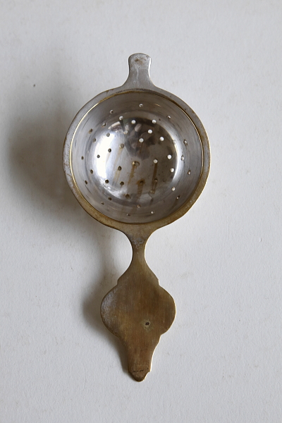 ホテルウェアティーストレーナー　フランス　アンティークストリュフ