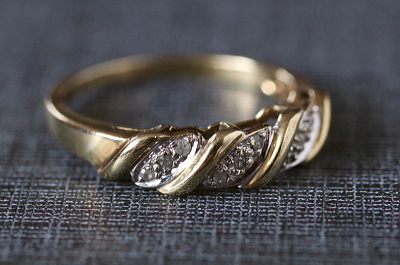 ダイヤモンドストライプリング　イギリス　アンティークストリュフ