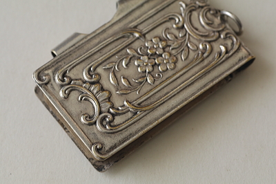 鈴蘭のカルネドバル　フランス　アンティークストリュフ