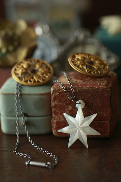 ベツレヘムパール　七芒星ペンダント　ベツレヘム　アンティークストリュフ 20250530