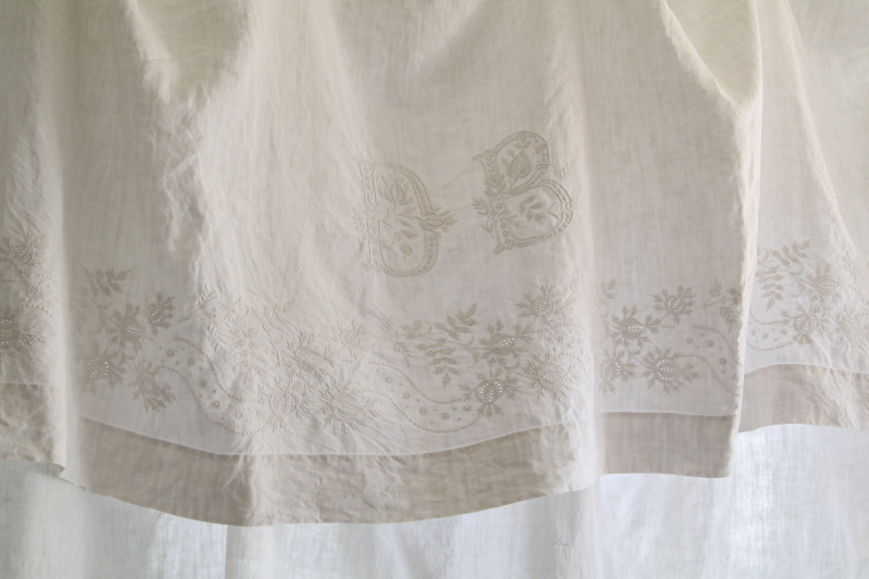 エンブロイダリー　ファインリネンシーツ　フランス　アンティークストリュフ