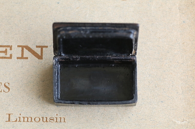 パピエマシェのスナッフボックス　イギリス　ヴィクトリアン アンティークストリュフ