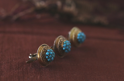 ヴィクトリアンターコイズバーブローチ　イギリス　アンティークストリュフ