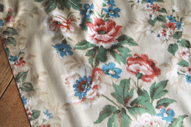 ローズプリントカーテン　イギリス　アンティークストリュフ