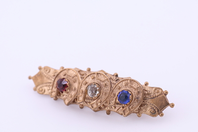 ホースシューアンドトリコロールペーストバーブローチ　ヨーロッパ アンティークストリュフ