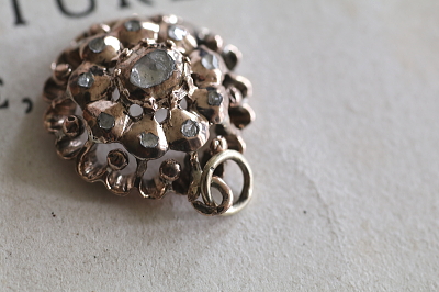 ローズカットダイヤモンド　シルバーペンダント　ヨーロッパ　アンティークストリュフ