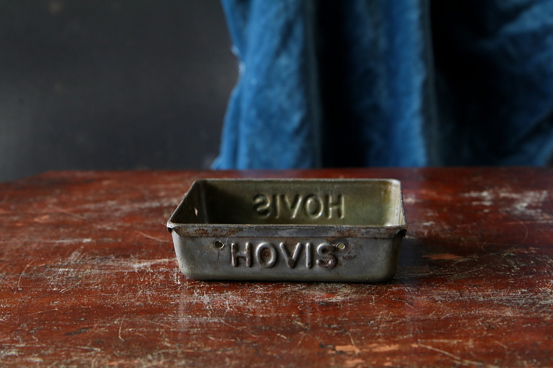 HOVIS　ヴィンテージローフティン　アンティークストリュフ