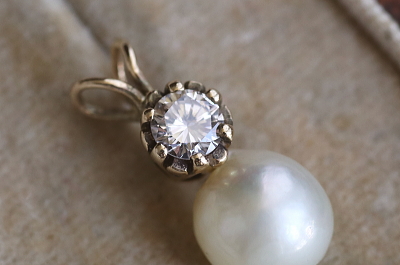 ダイヤモンド　セミバロックパール　ヴィンテージペンダント　アンティークストリュフ
