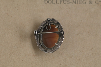 シルバーフレームカメオペンダントブローチ　イタリア　アンティークストリュフ