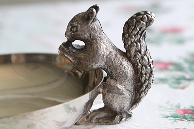 リスのナッツディッシュ PARKIN SILVERSMITHS ltd イギリス