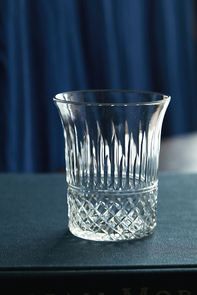 カットクリスタルショートタンブラー　イギリス　アンティークストリュフ