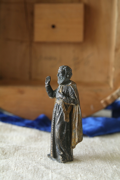 聖人のスタチュー　メタル聖像　フランス　アンティークストリュフ