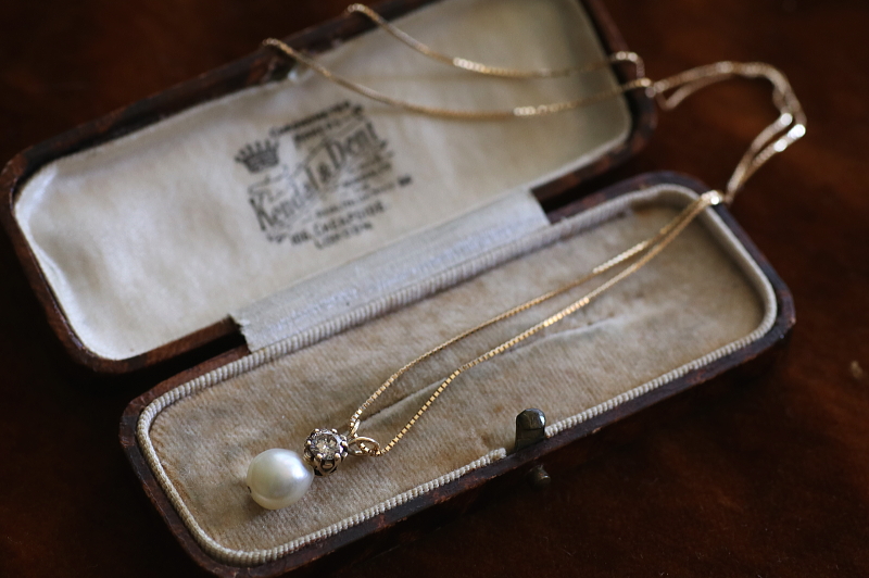 ダイヤモンド　セミバロックパール　ヴィンテージペンダント　アンティークストリュフ