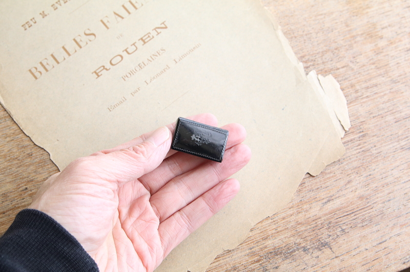 パピエマシェのスナッフボックス　イギリス　ヴィクトリアン アンティークストリュフ