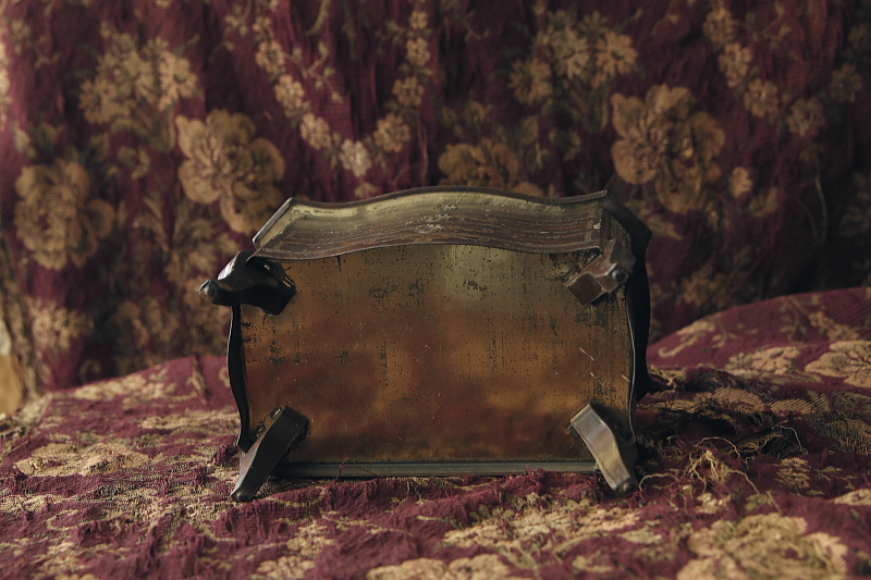 Mcvitie and Price　マクビティ　ビスケット缶　アンティークストリュフ