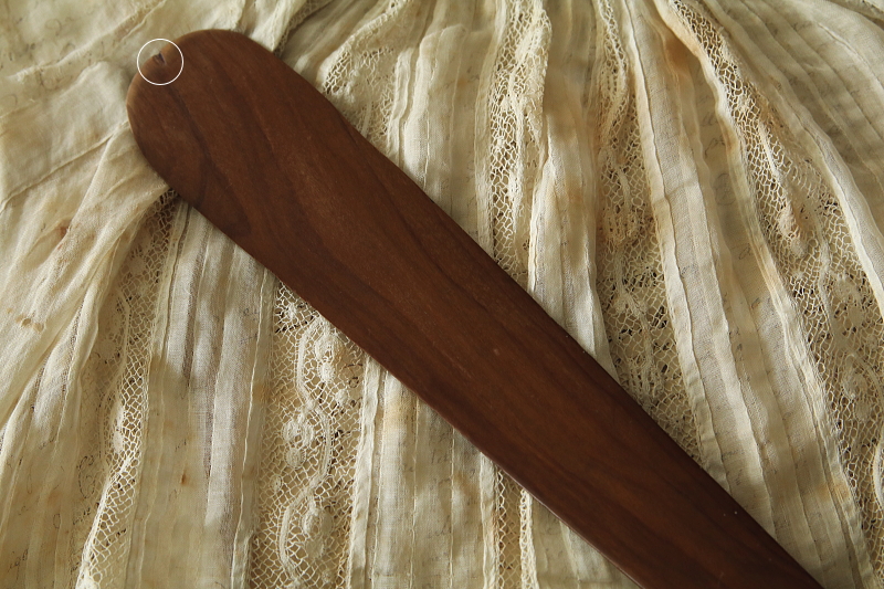 花鳥柄　オリーブウッドページターナー　ヴィクトリアン　イギリス　アンティークストリュフ