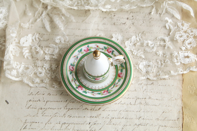 ハンドペイントキャンドルスナッファー　バラ　蝶々　イギリス　ヴィクトリアン アンティークストリュフ