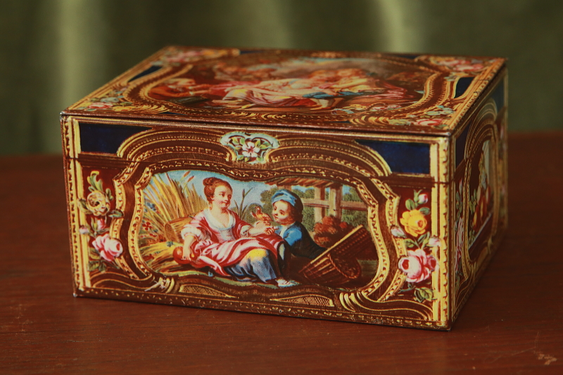 フレンチスナッフボックス型ビスケット缶　イギリス　アンティークストリュフ