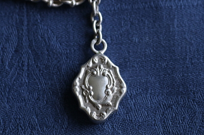 シルバーウォッチチェーンネックレス　チャーム　フランス　イギリス アンティークストリュフ