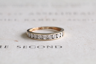 メレダイヤハーフエタニティリング　イギリス　アンティークストリュフ