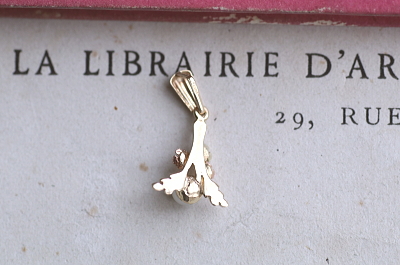 ツートーンゴールド　ベビーパールペンダント　ヴィンテージジュエリー　イギリス　アンティークストリュフ 20251218