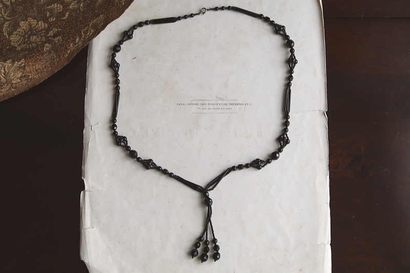 フレンチジェット　フリンジネックレス　イギリス　アンティークストリュフ