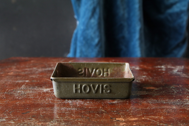 HOVIS　ヴィンテージローフティン　アンティークストリュフ