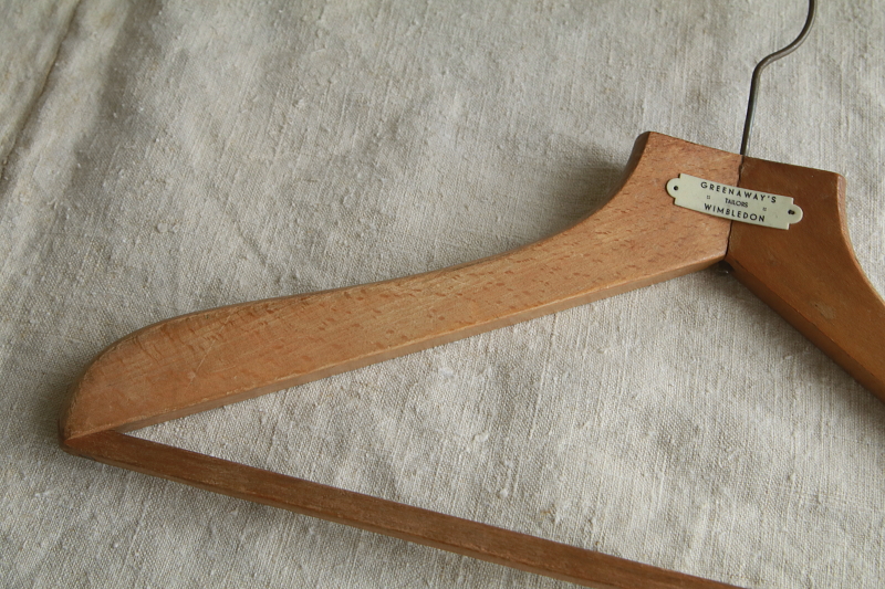 テイラーの木製ハンガー　イギリス　アンティークストリュフ